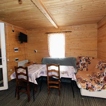 Alpiyske Shale Chalet